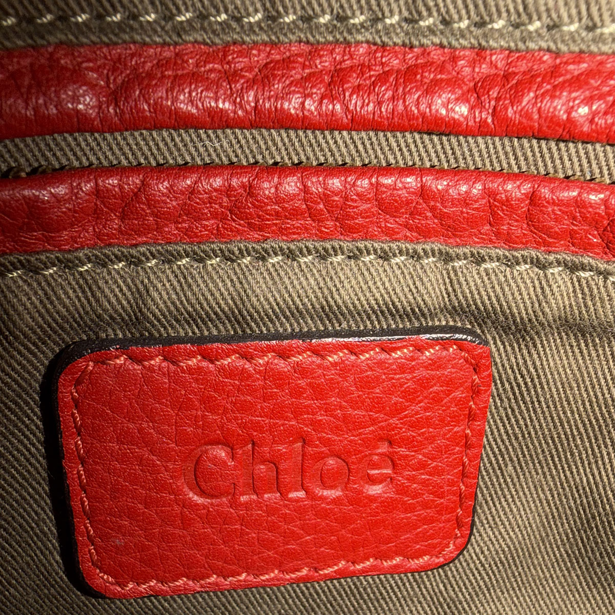 Chloe Hobo