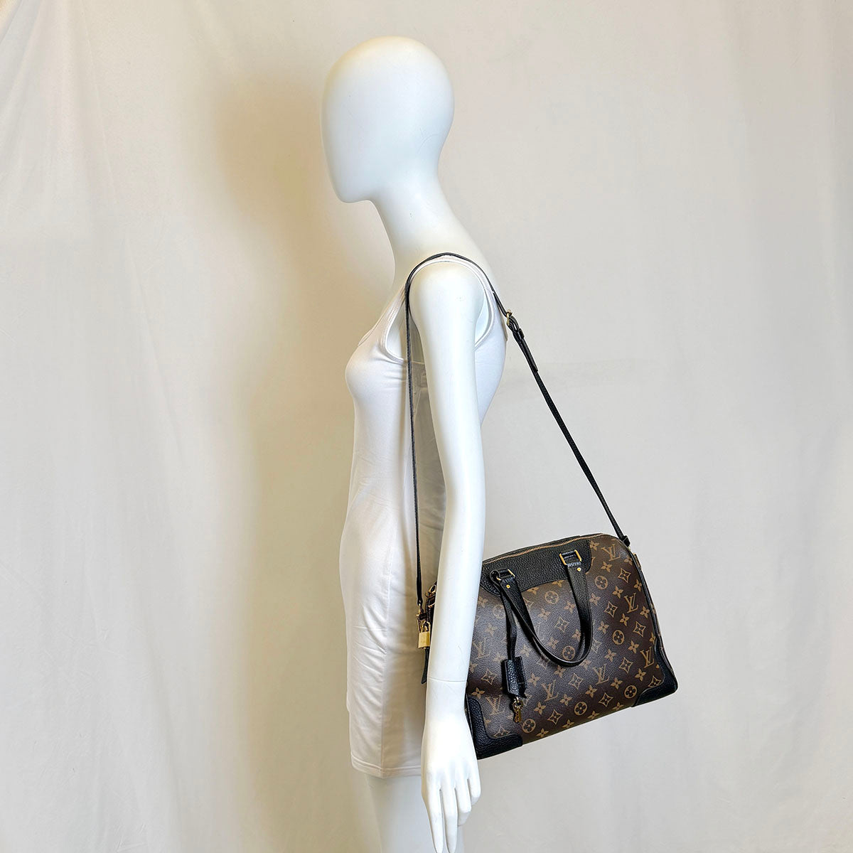 Louis Vuitton Shoulder Bag