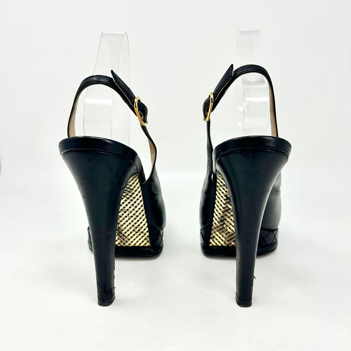 Chanel Pumps