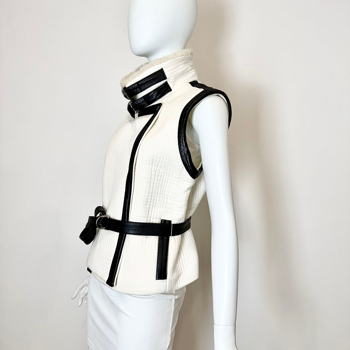 Iro Vest