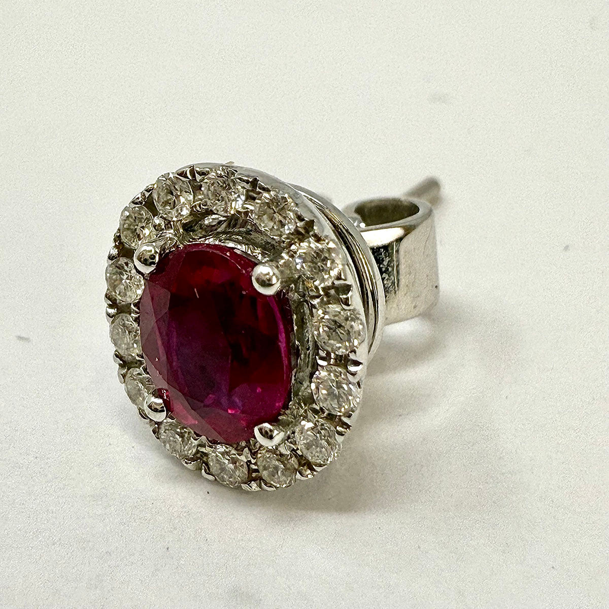 18K White Gold Earrings with Ruby and Diamonds