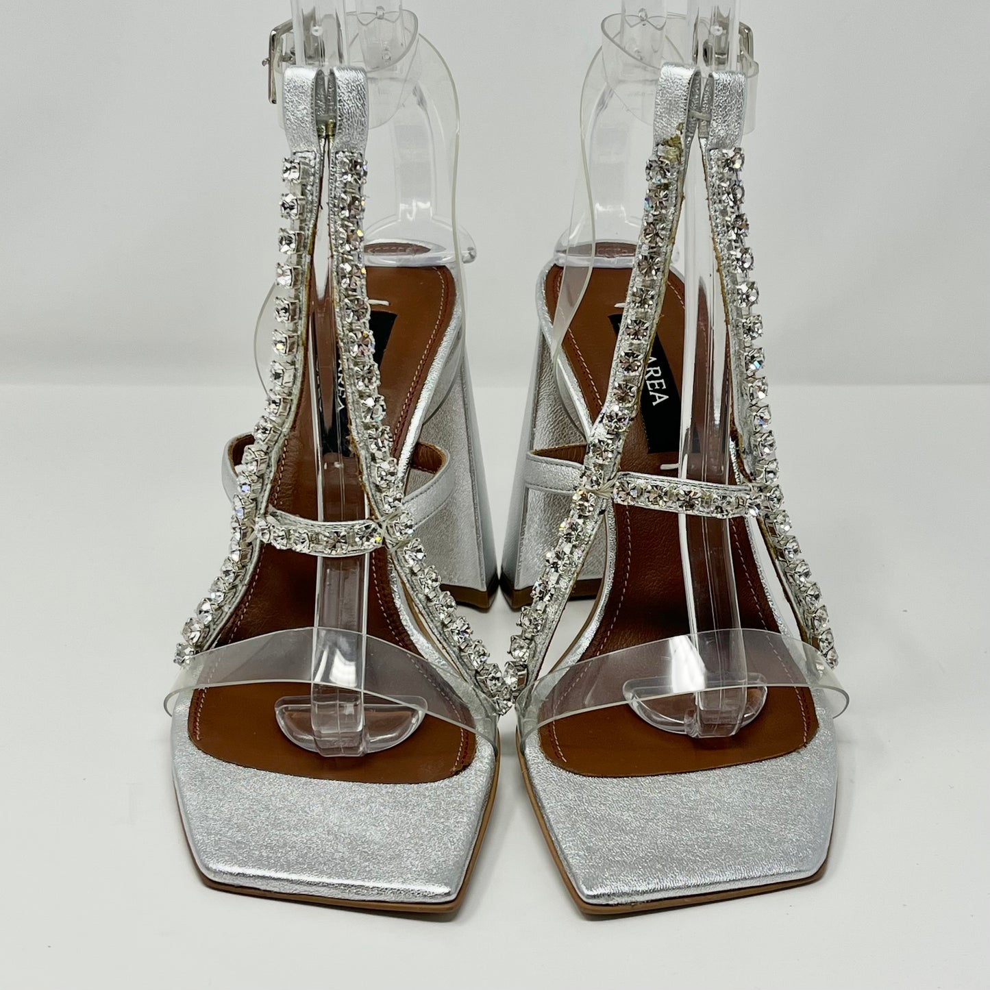 Area Sandals