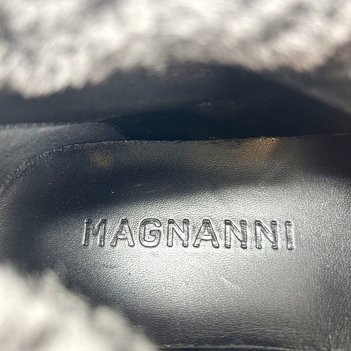 Magnann Loafers