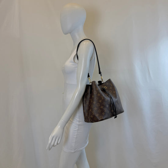 Louis Vuitton Monogram NoeNoe MM Black