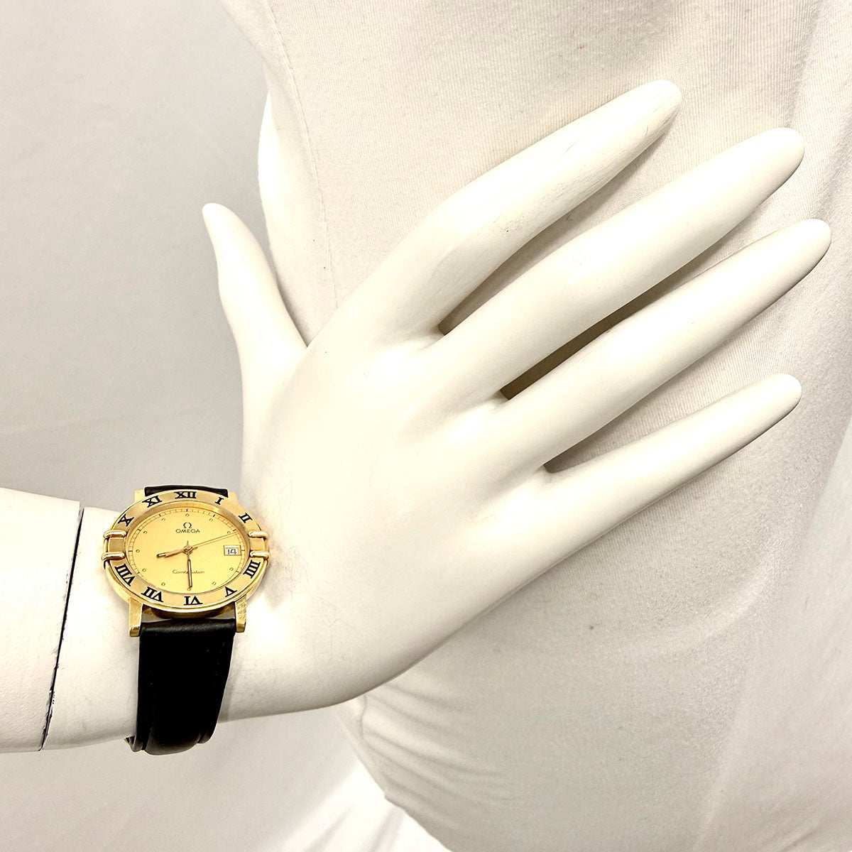 Omega Constellation Manhattan 18K Gold Watch