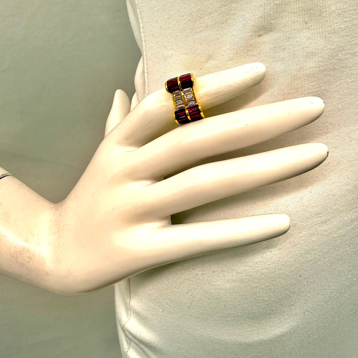 Charles Krypell 18K Gold Ring with Ruby  and Diamond