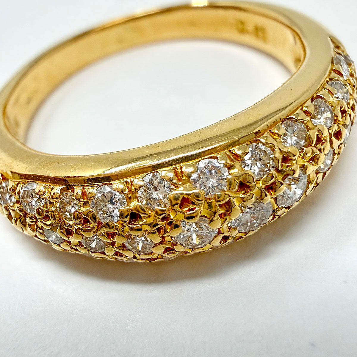 18K Gold Ring with Diamonds