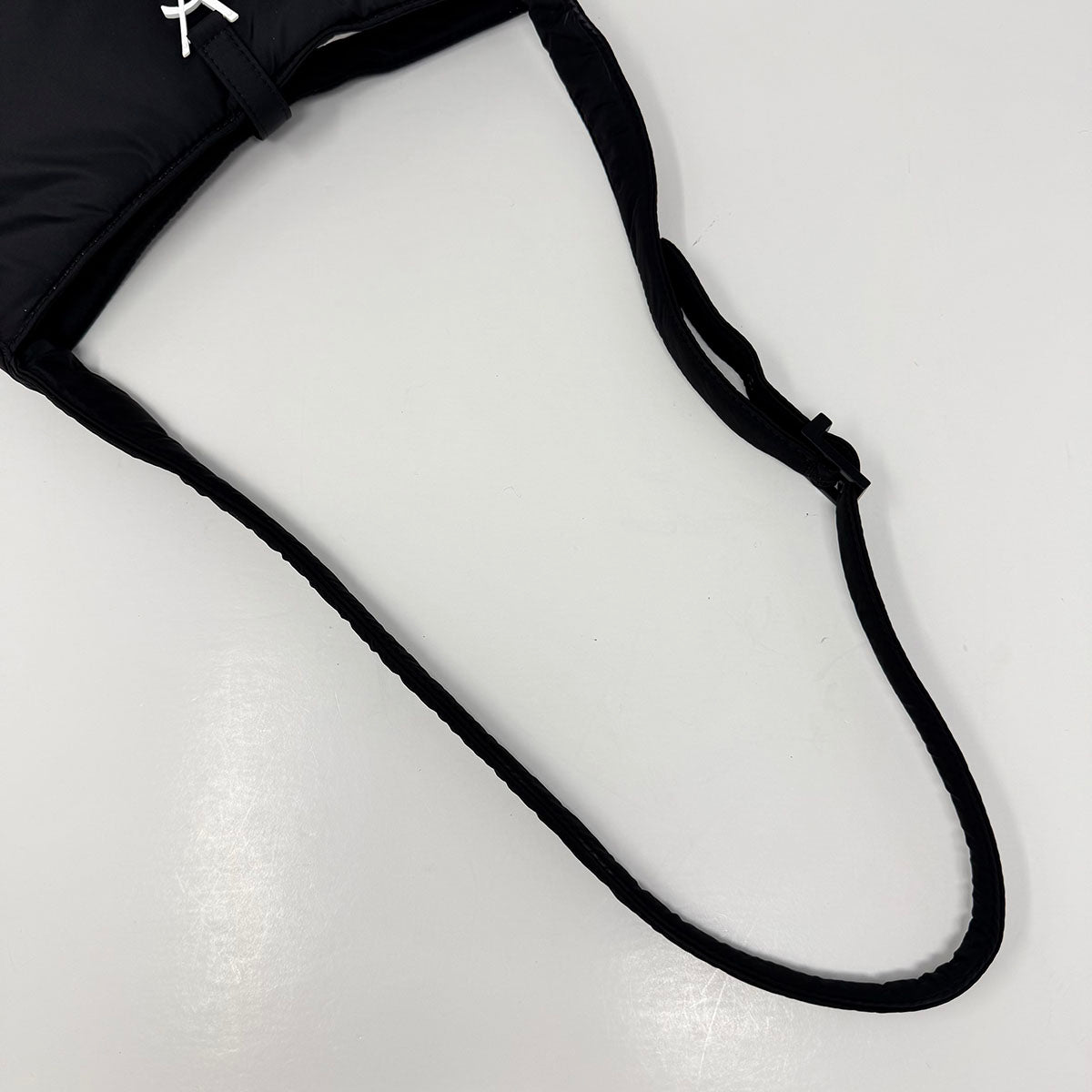 Saint Laurent Shoulder Bag