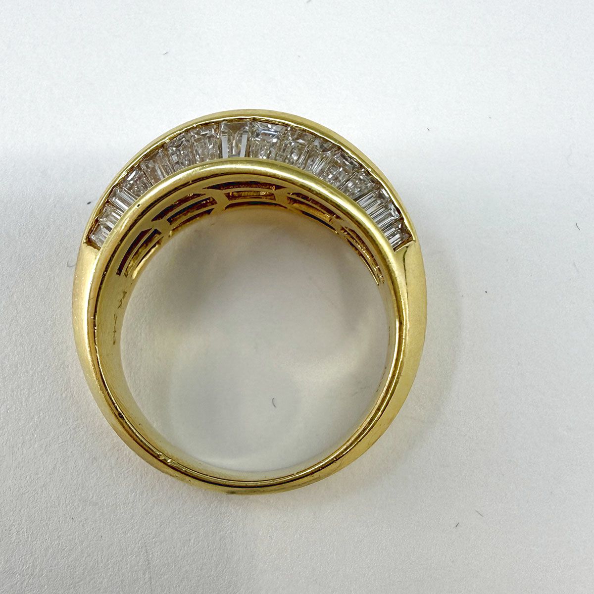 Picchiotti 18K Gold Sapphire and Diamond Ring