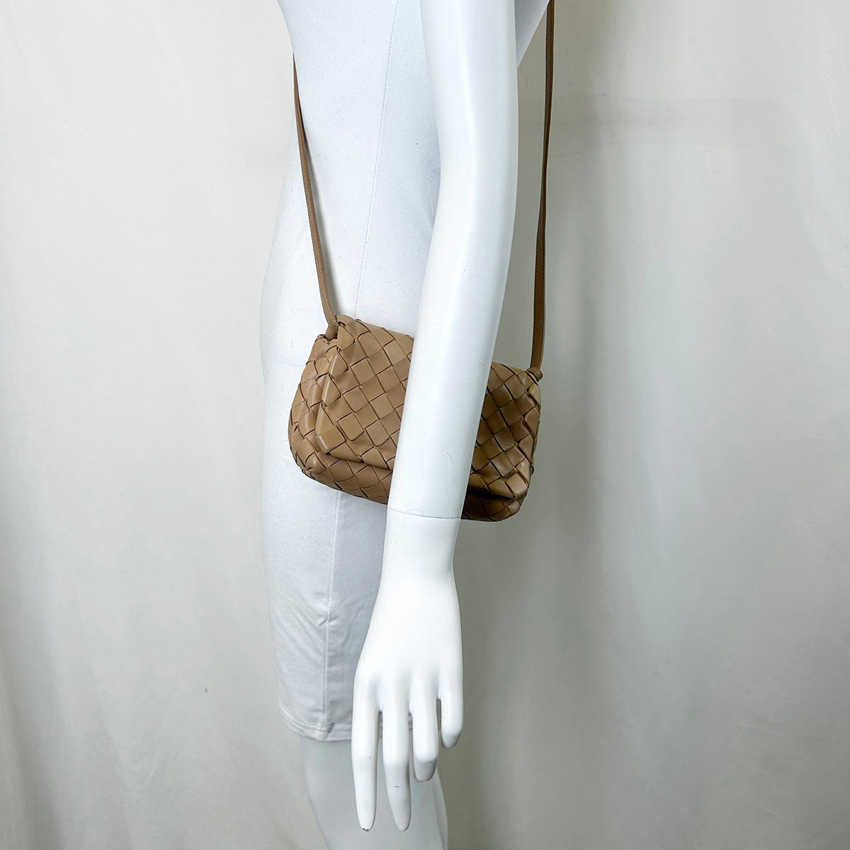 Bottega Veneta  Intrecciato Crossbody
