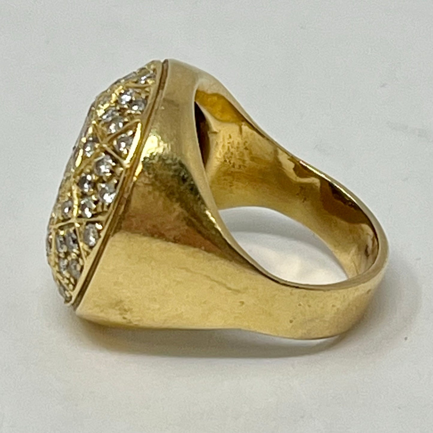 18K Gold Round  Diamond Signet  Ring