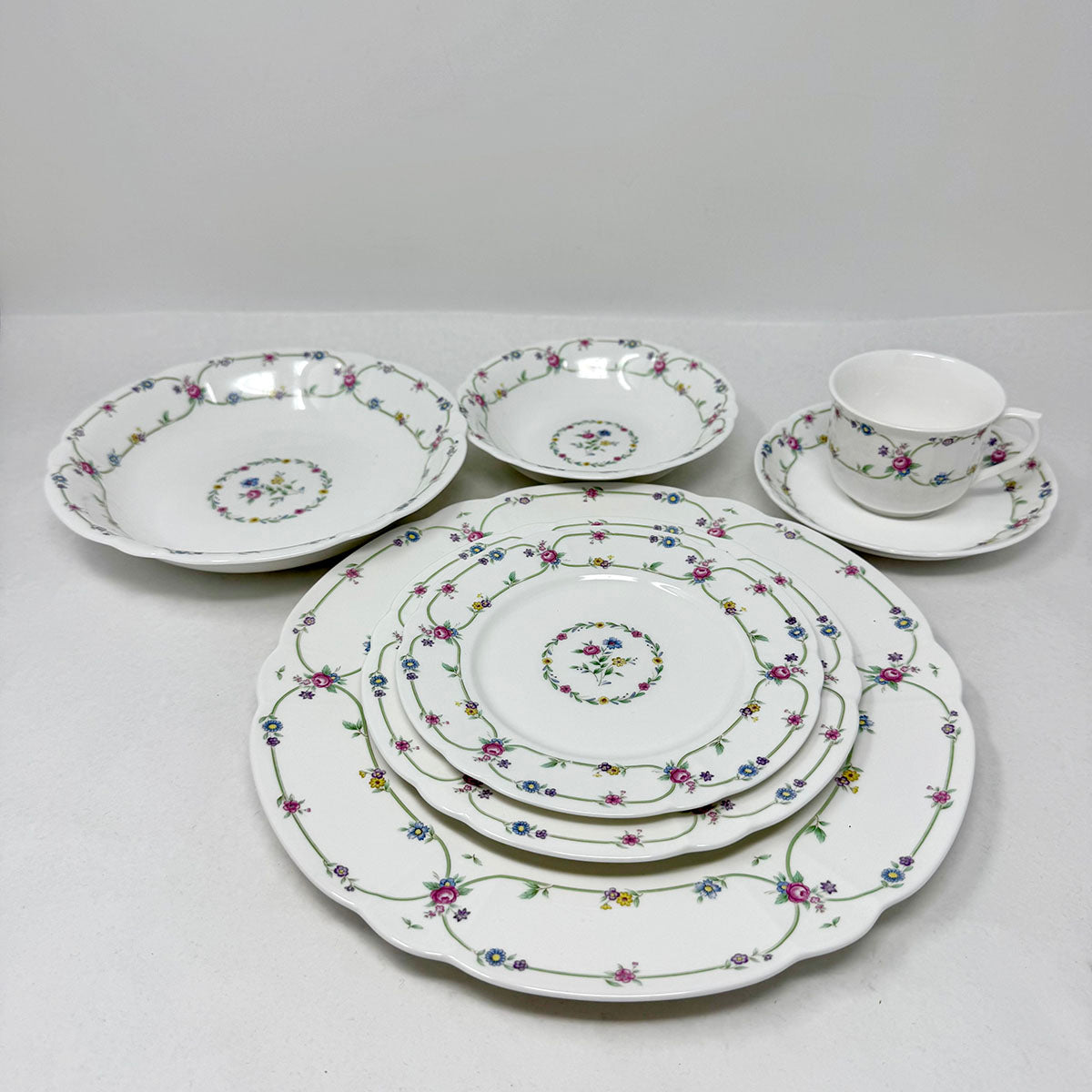 88 Pcs: 12 7 Pc Place Settings Magna China + 4 Srvg Pcs