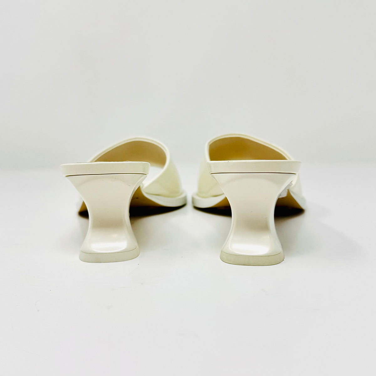 Bottega Veneta Slides