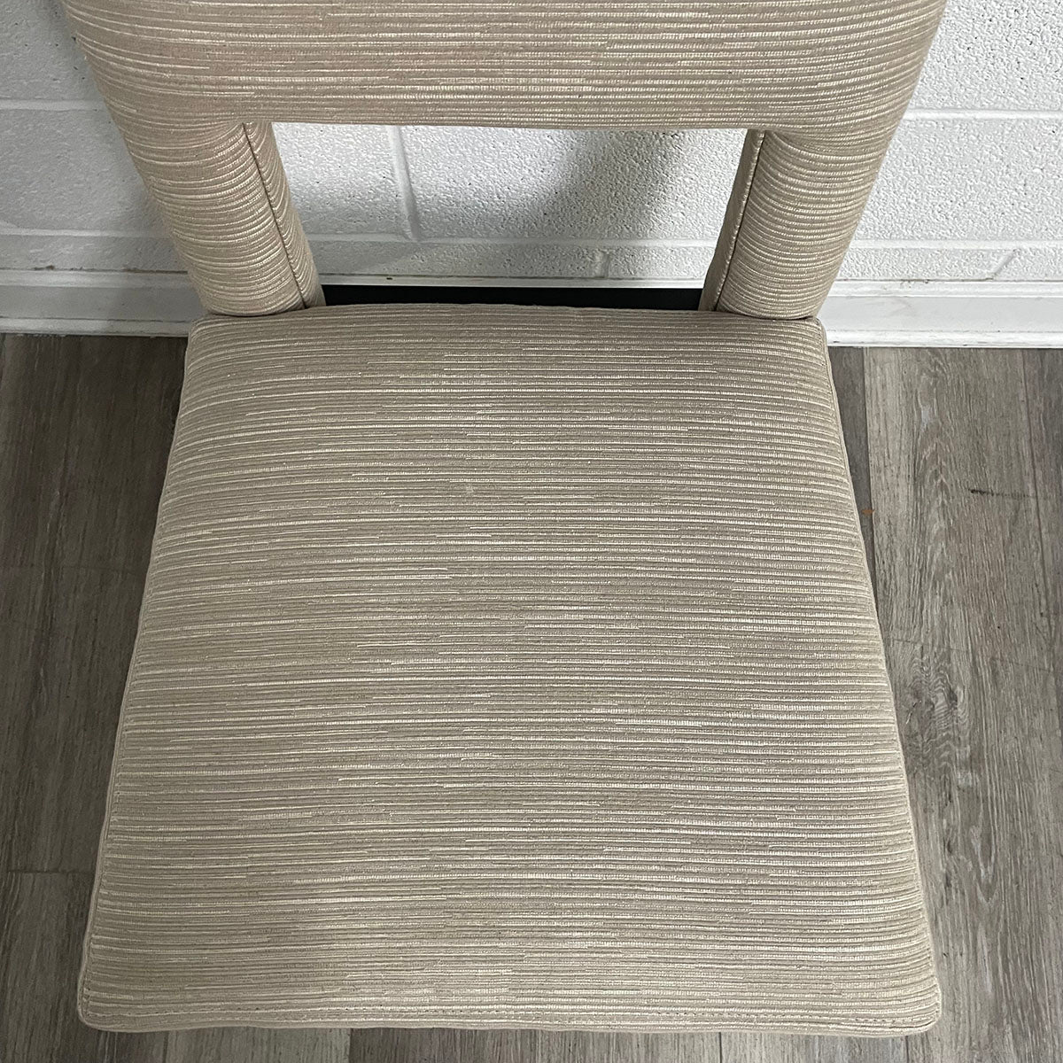 Set of 8 Dining Chairs