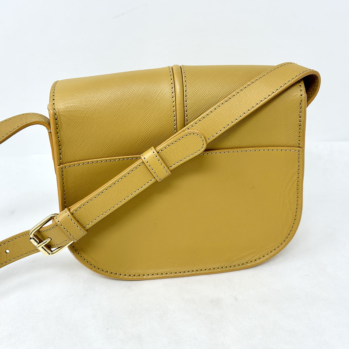 APC Crossbody