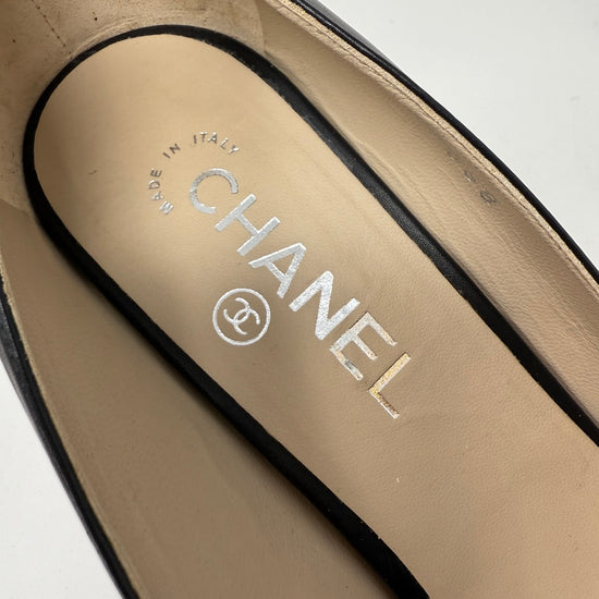 Chanel Pumps