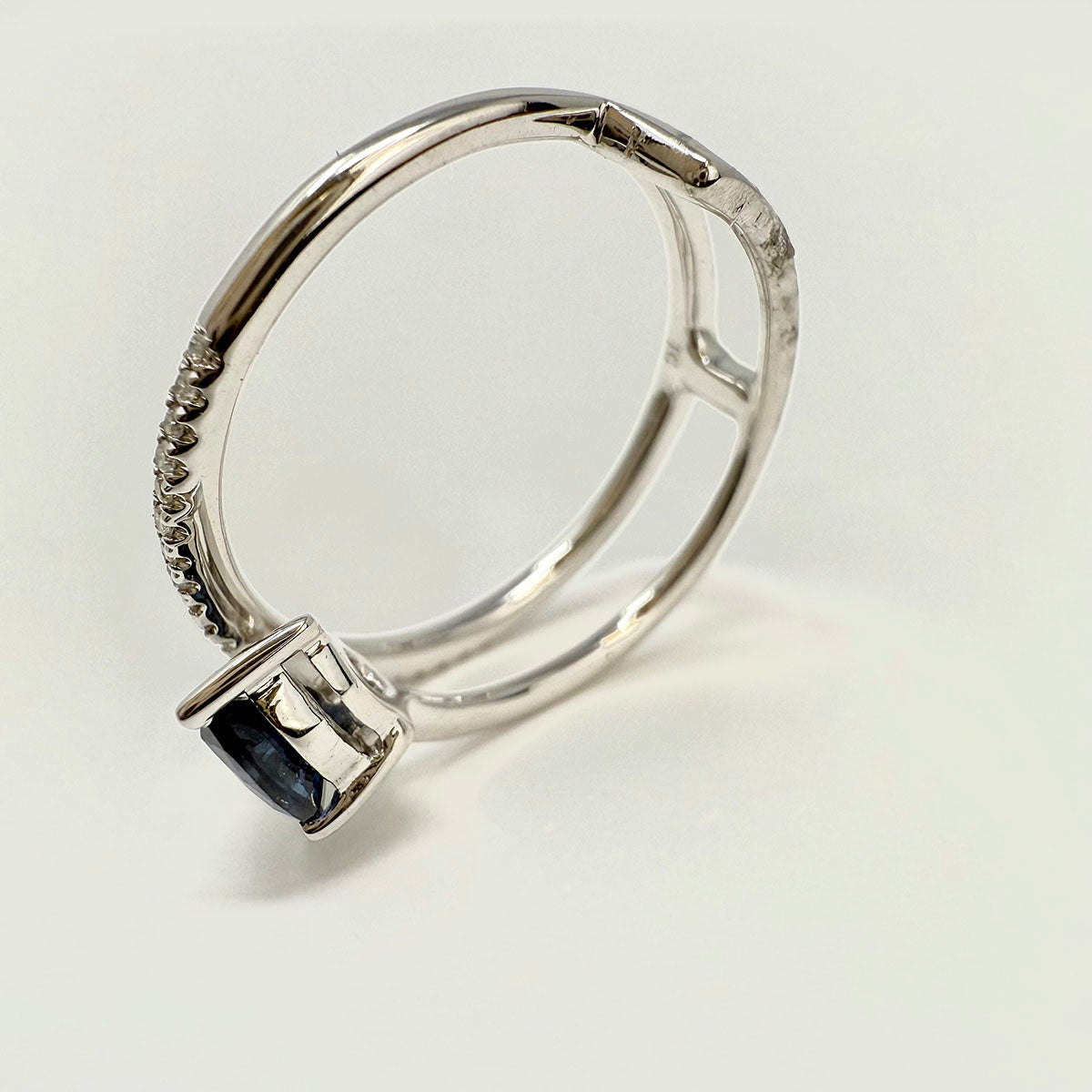 14K White Ring with Sapphire and Diamond