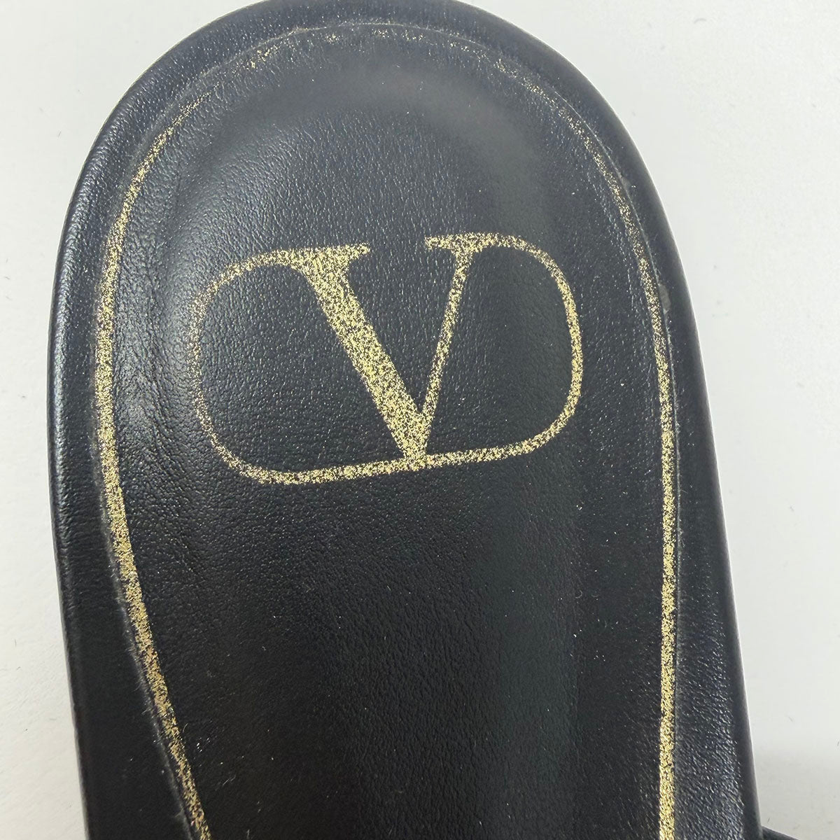 Valentino Flats