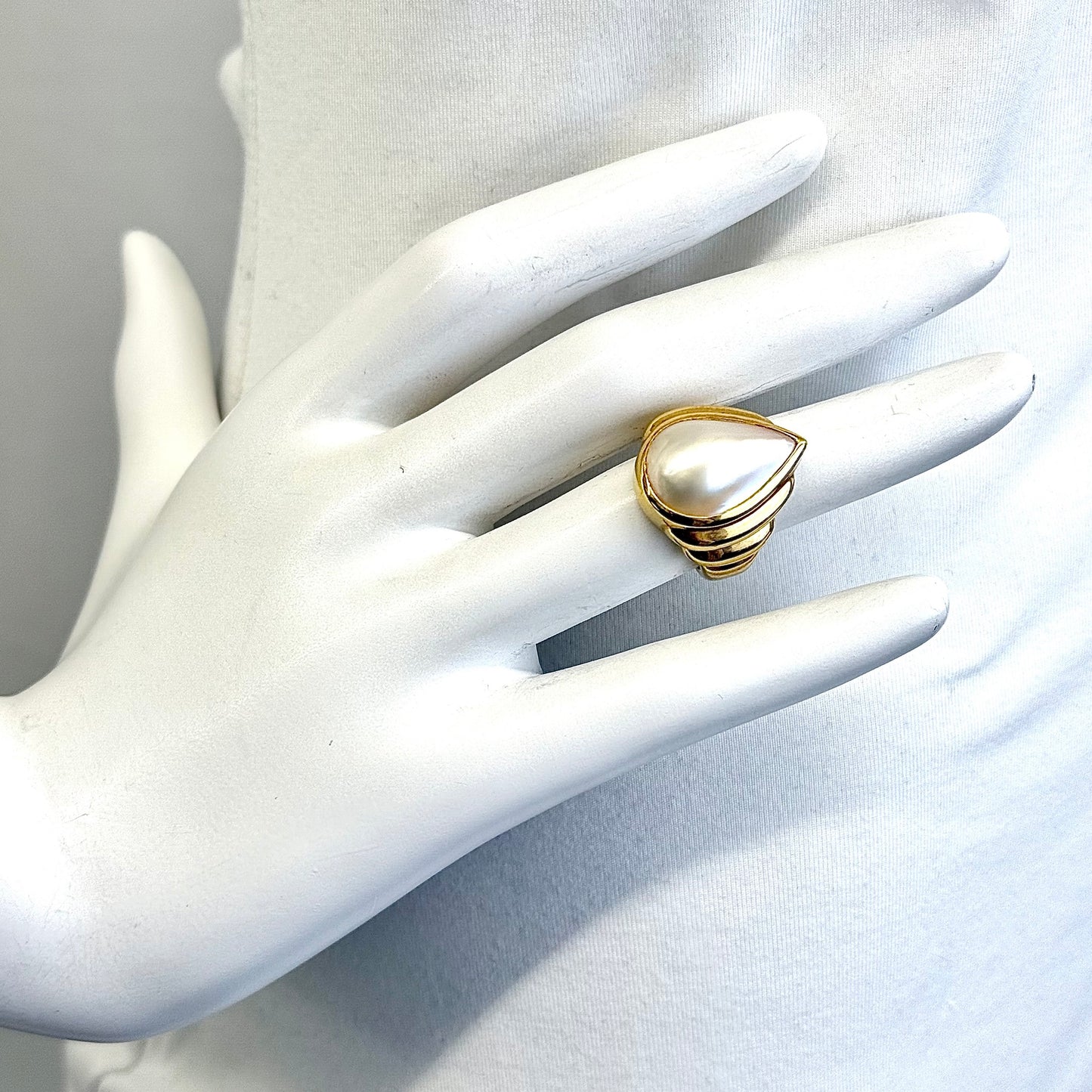 Susan Berman 18K Gold Ring with Mabe Pearl