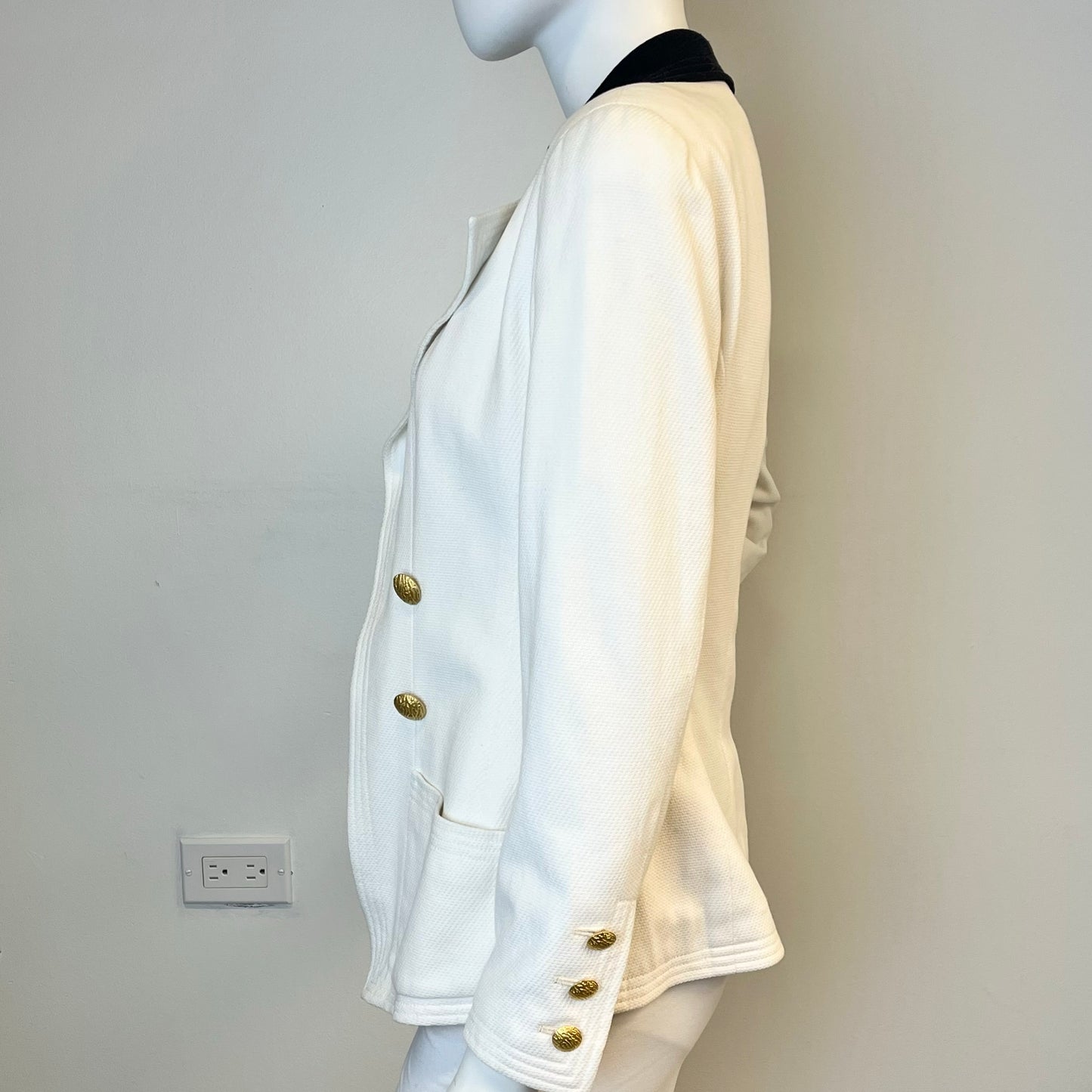 Chanel Vintage Cotton Blazer with Navy Collar