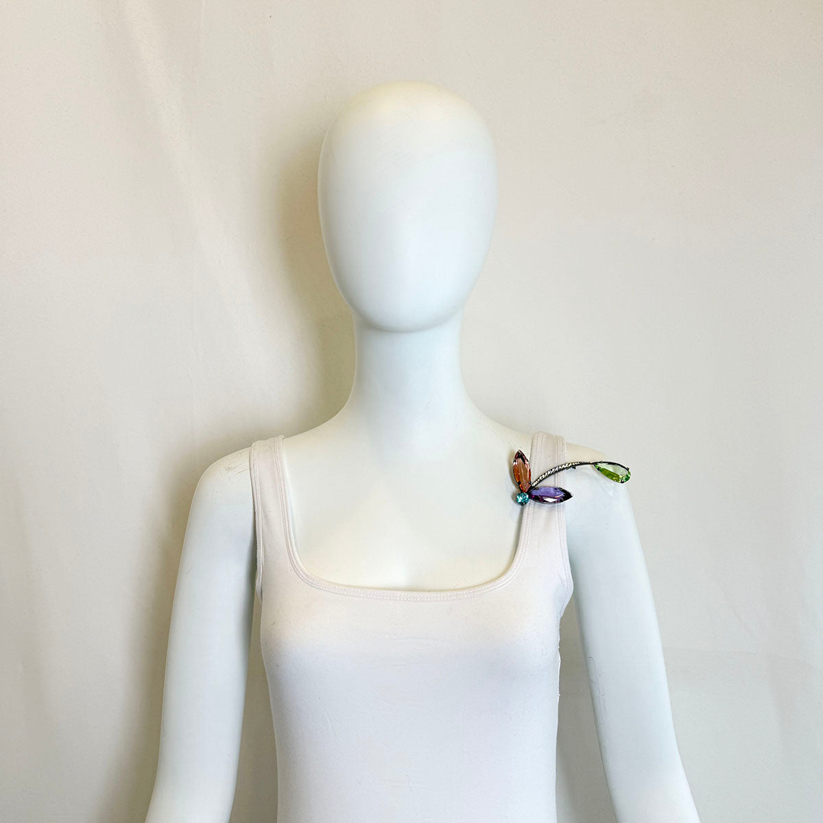 Giorgio Armani Pin