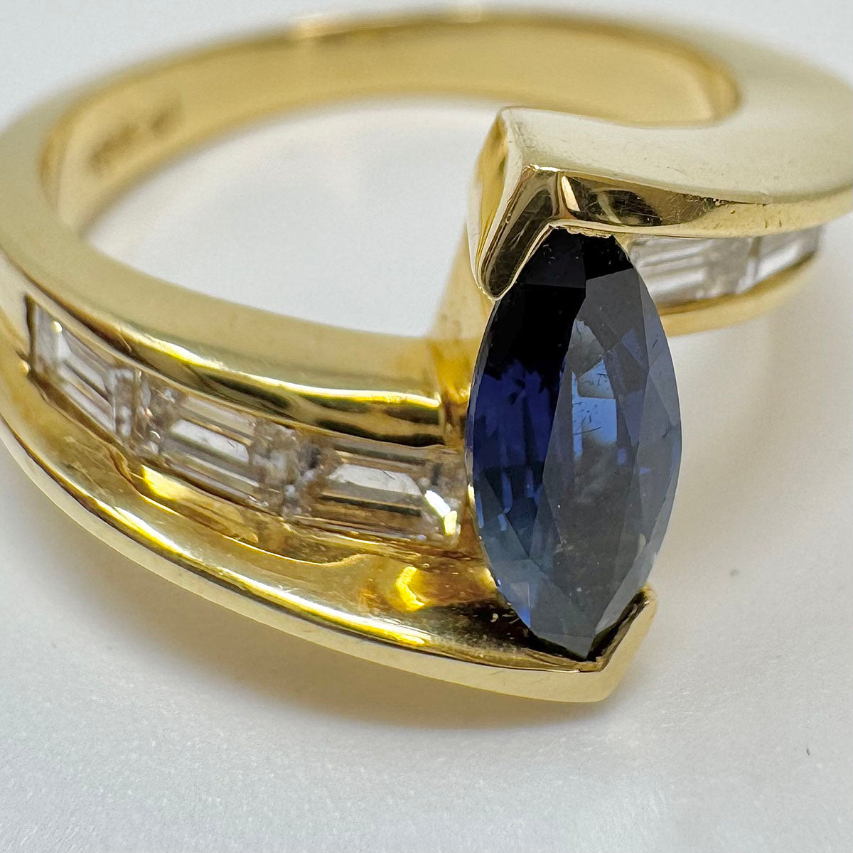 Armand Jacoby 18K Gold Ring with 6 Baguette Diamonds and Sapphire