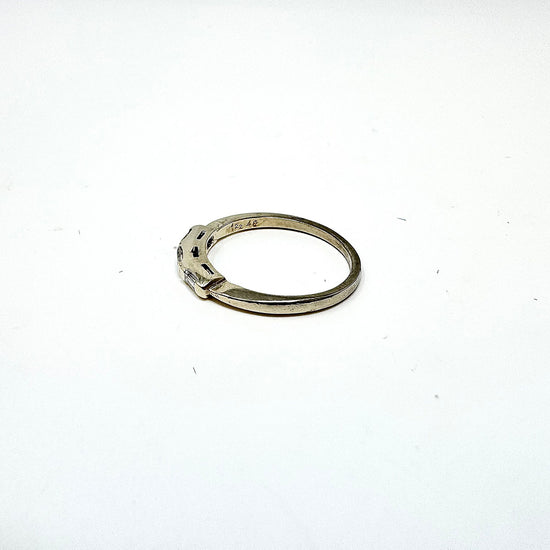 14K White Gold Band with 3 Straight Diamonds