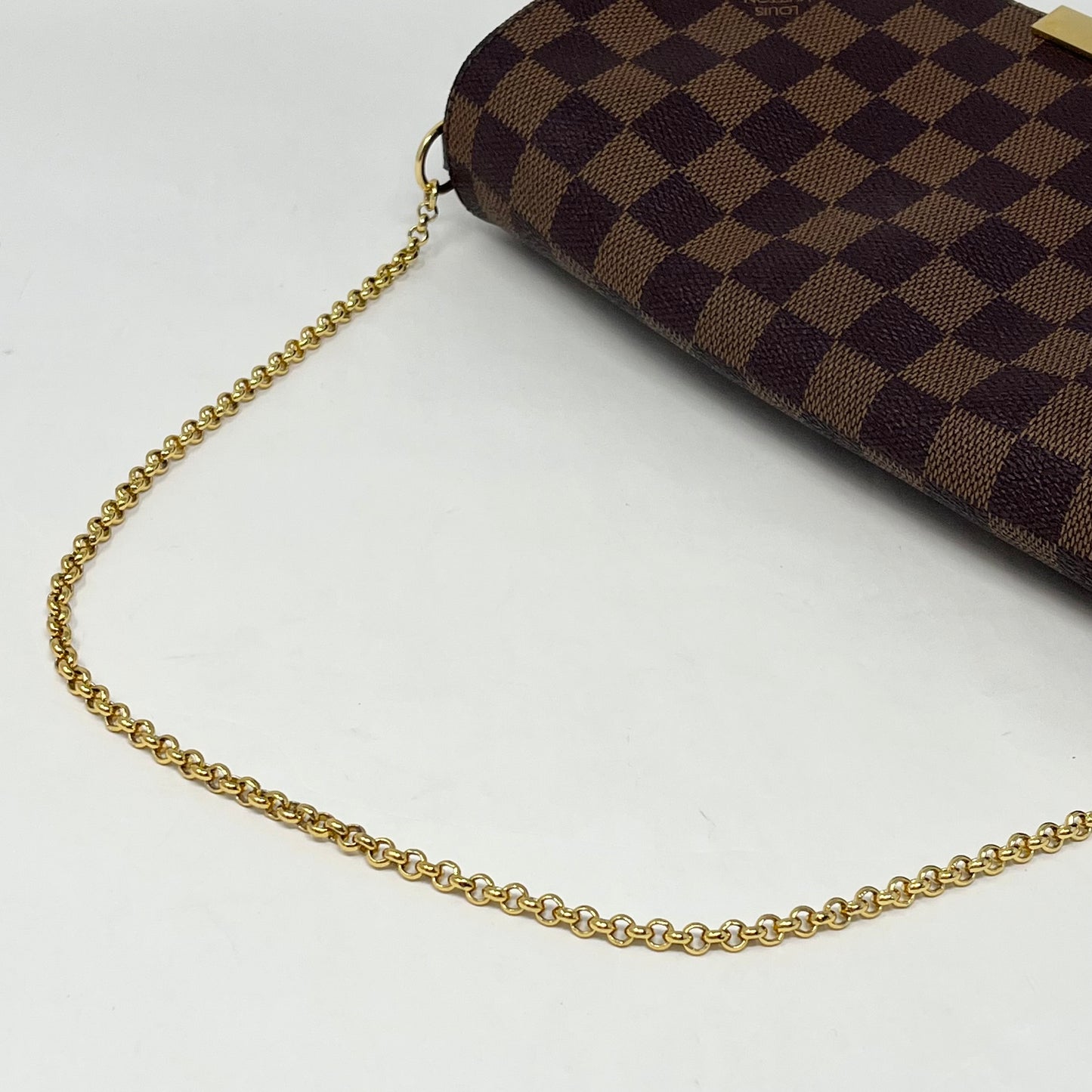 Louis Vuitton MM Damier Favorite Bag