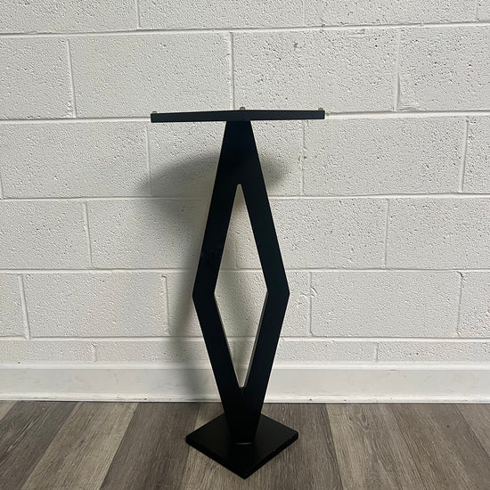 Pedestal With Diamond Base