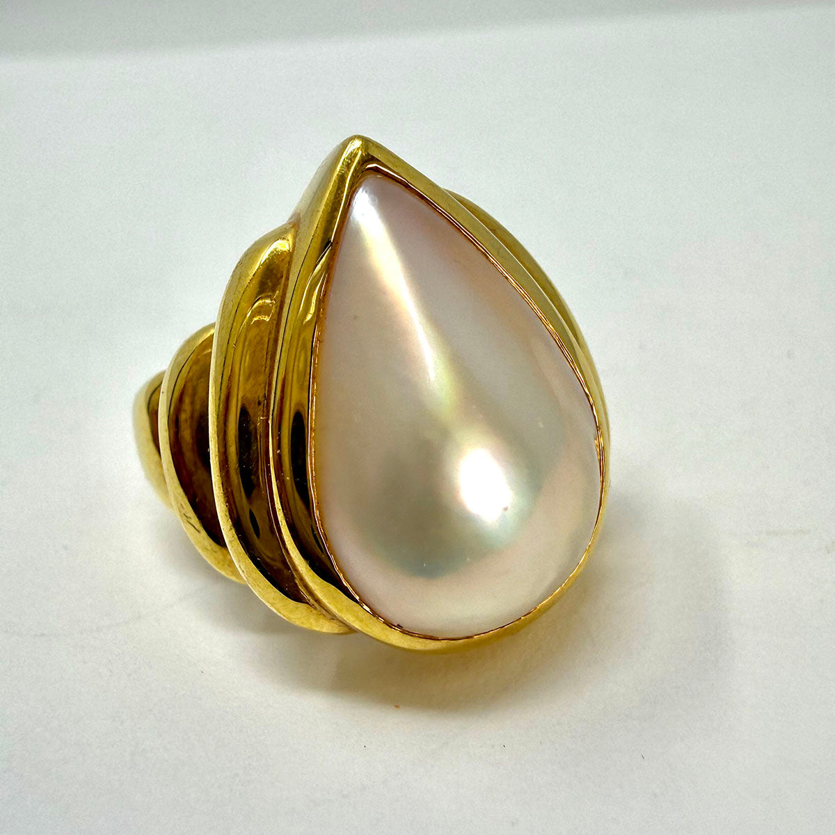 Susan Berman 18K Gold Ring with Mabe Pearl