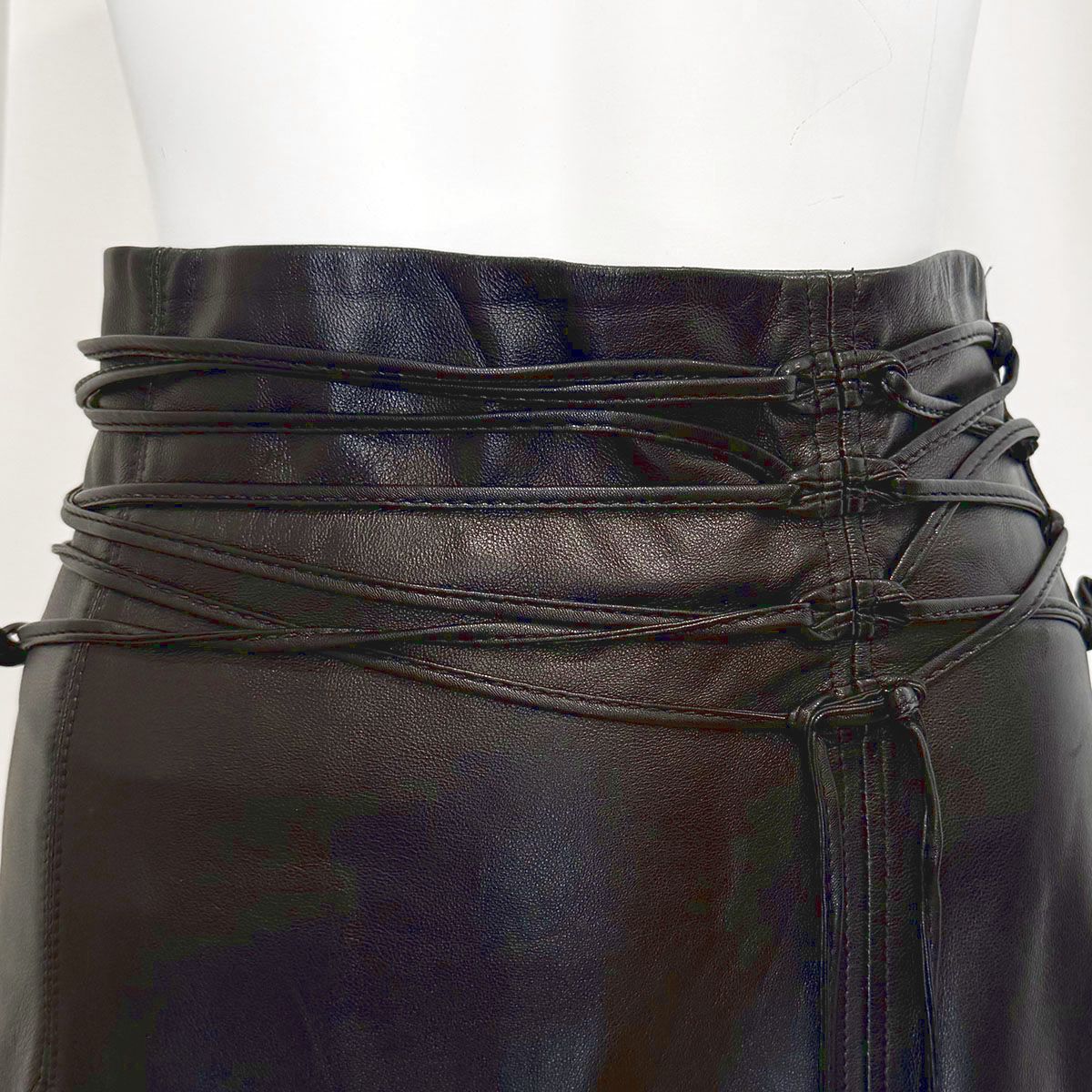 16 Arlington Skirt