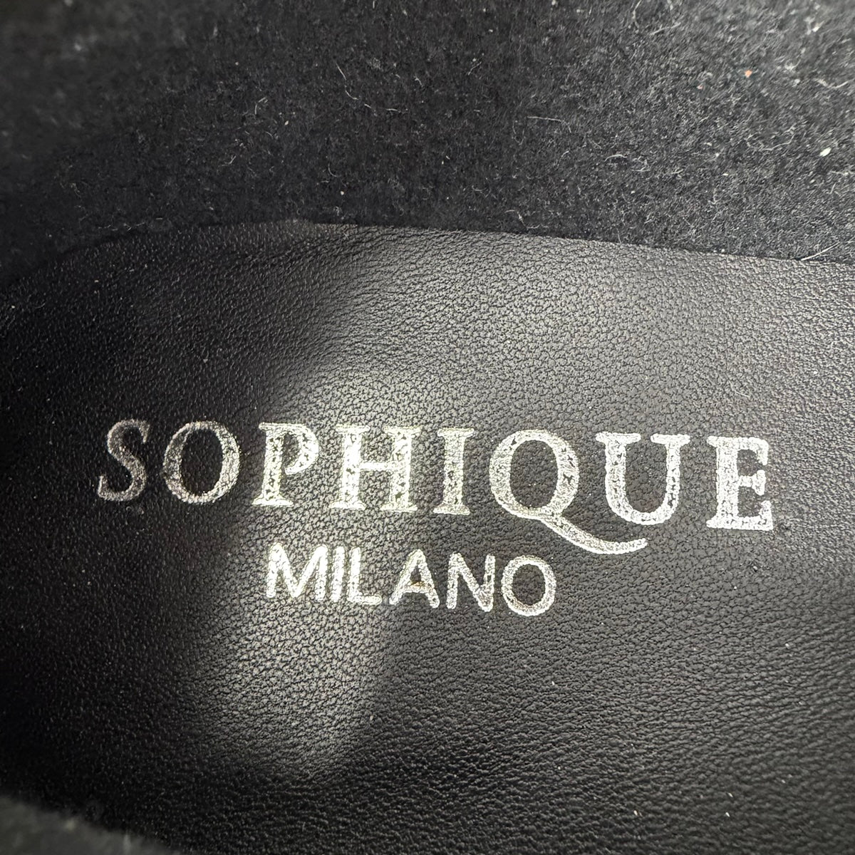 Sophique Loafers