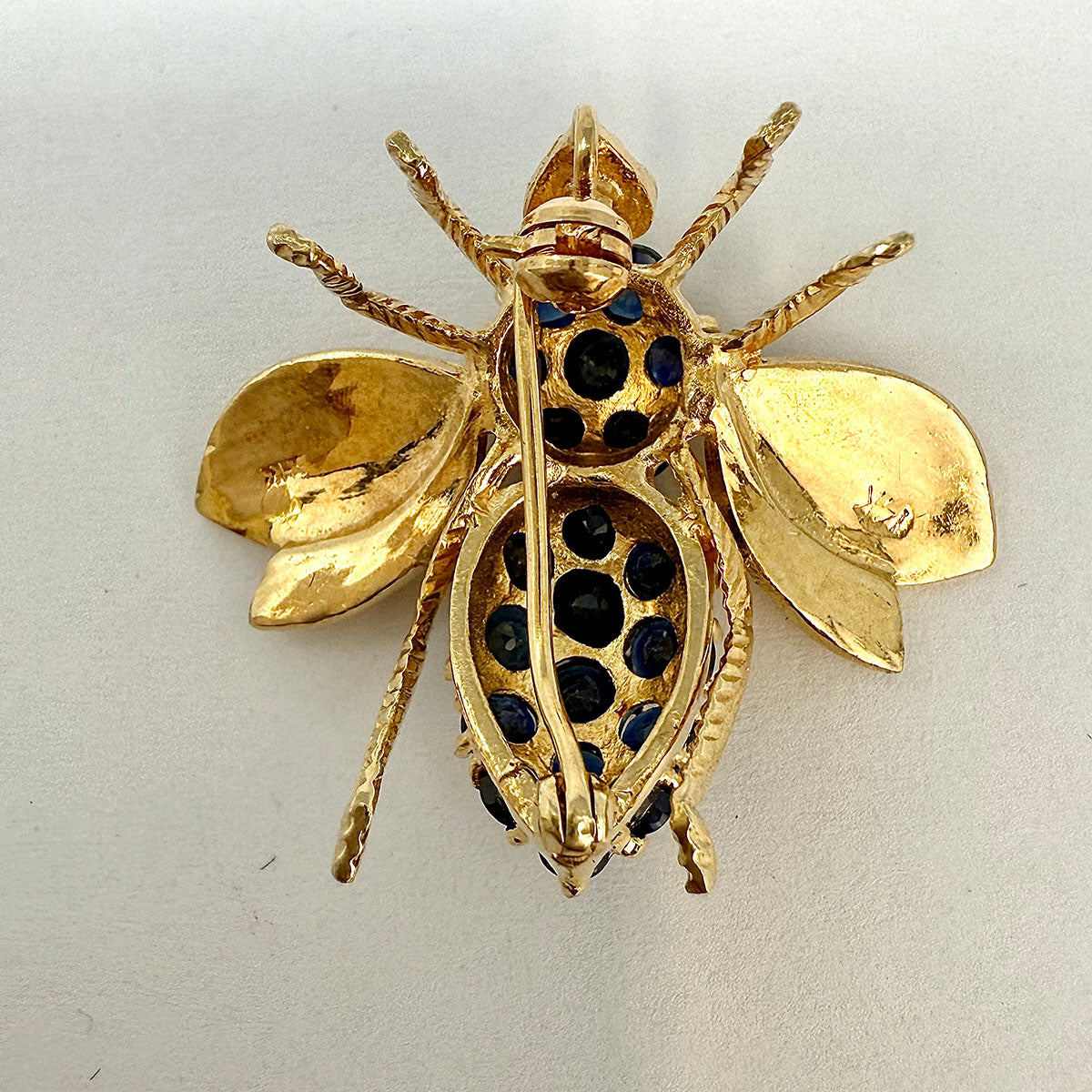 14K Gold Bee Pin  with Sapphire
