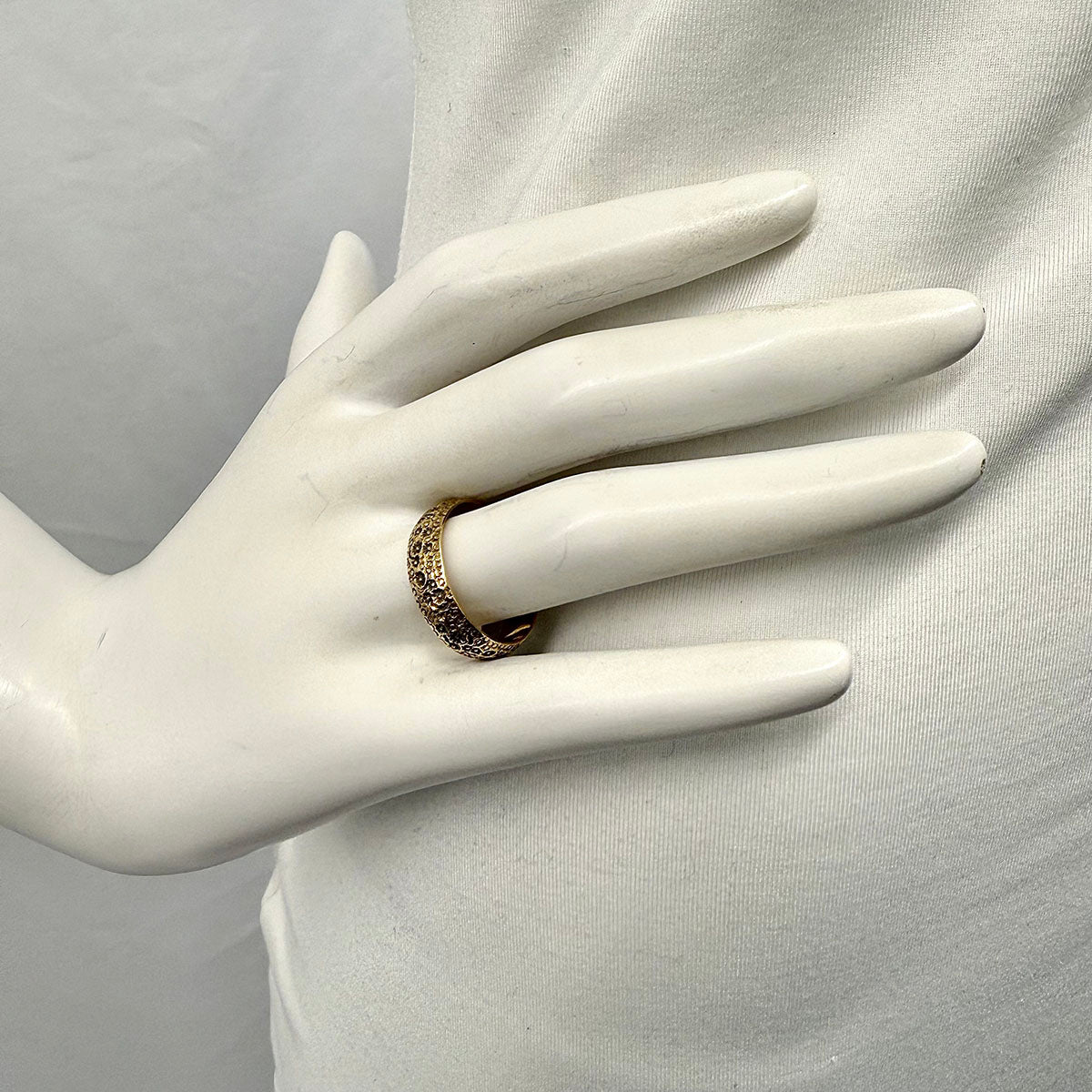 10K  Gold Hammered Band