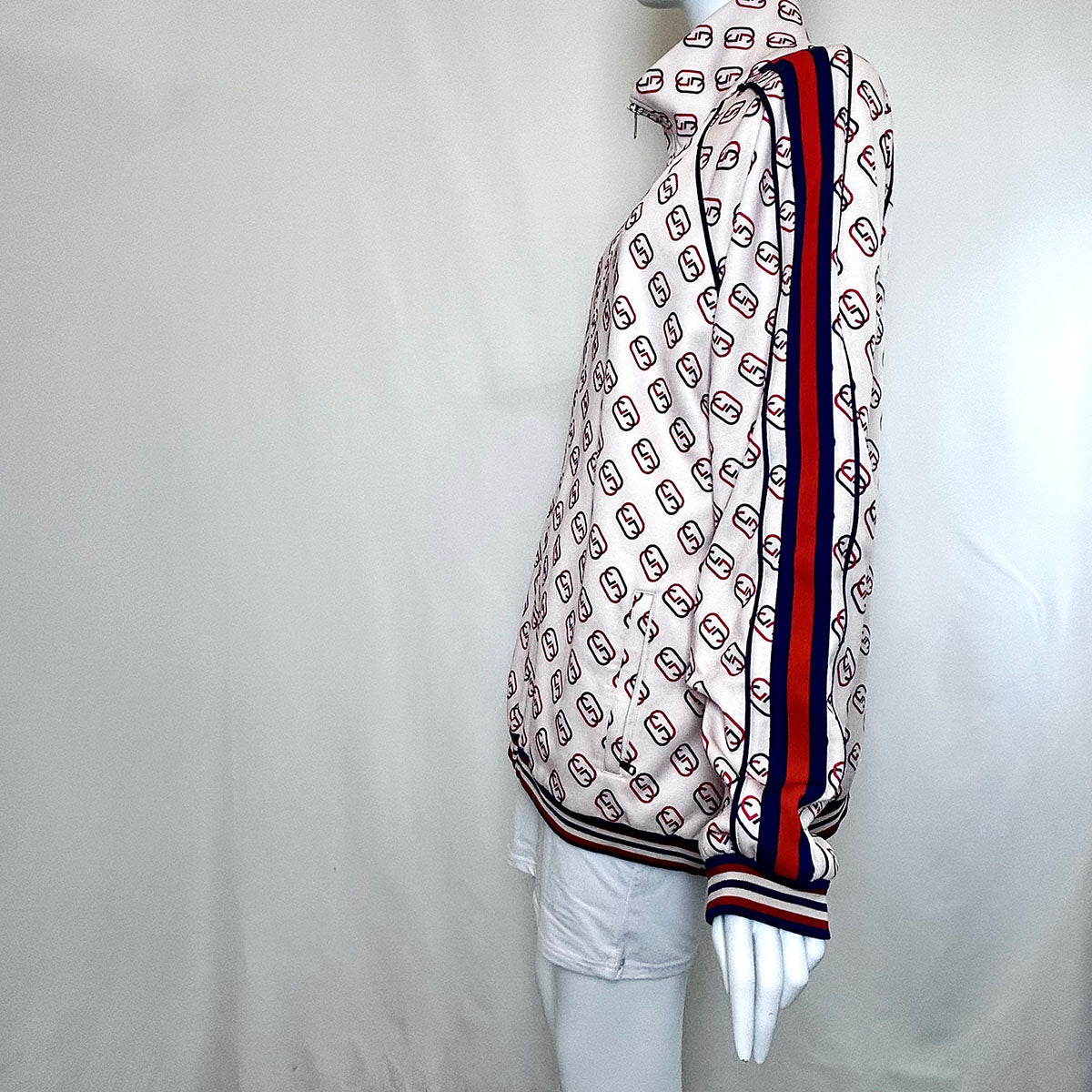 Gucci Interlocking GG Logo Light Weight Jacket