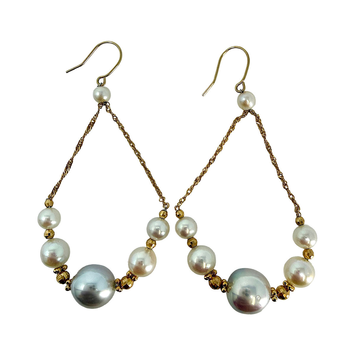 18K Gold Dangle Earrings with Akoya Pearls