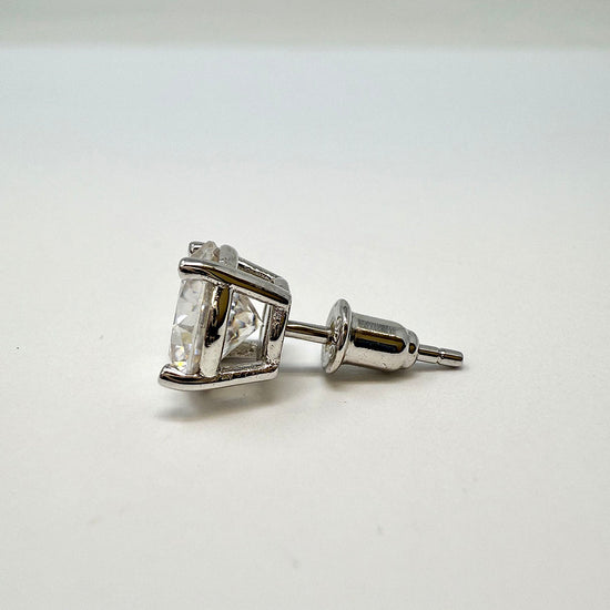 8mm Round Moissanite Stud Earrings