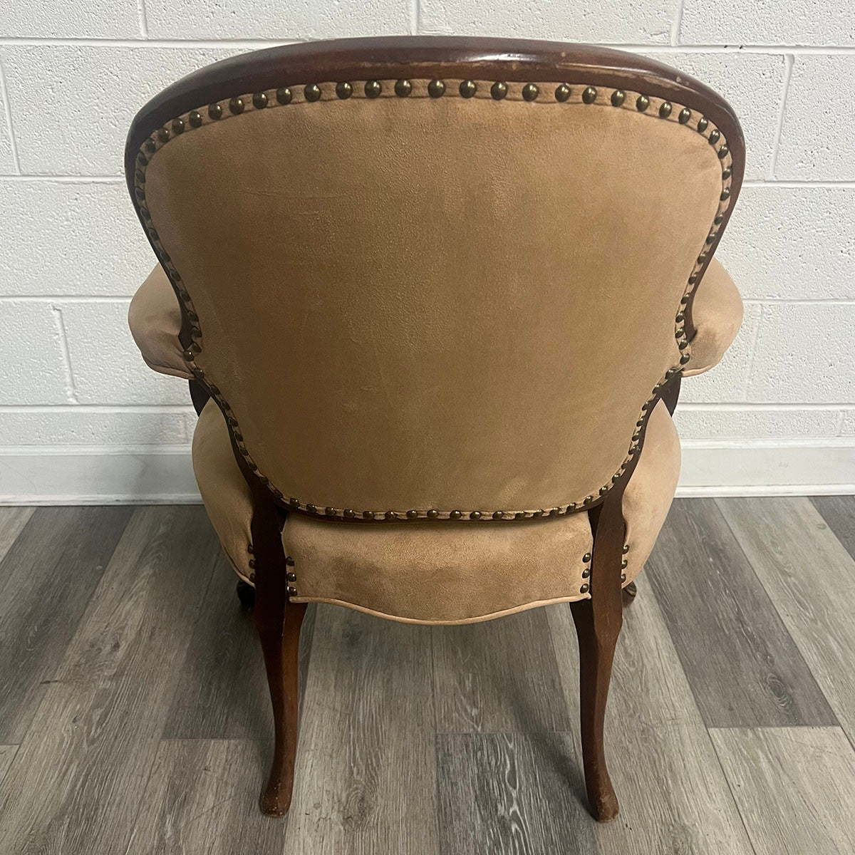 Queen Anne Accent Chair
