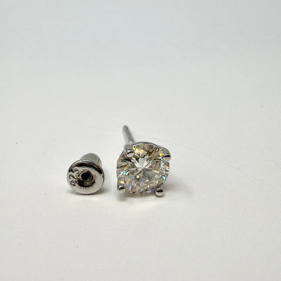 6mm Round Moissanite Stud Earrings