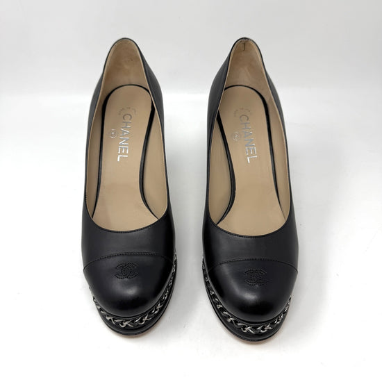 Chanel Pumps