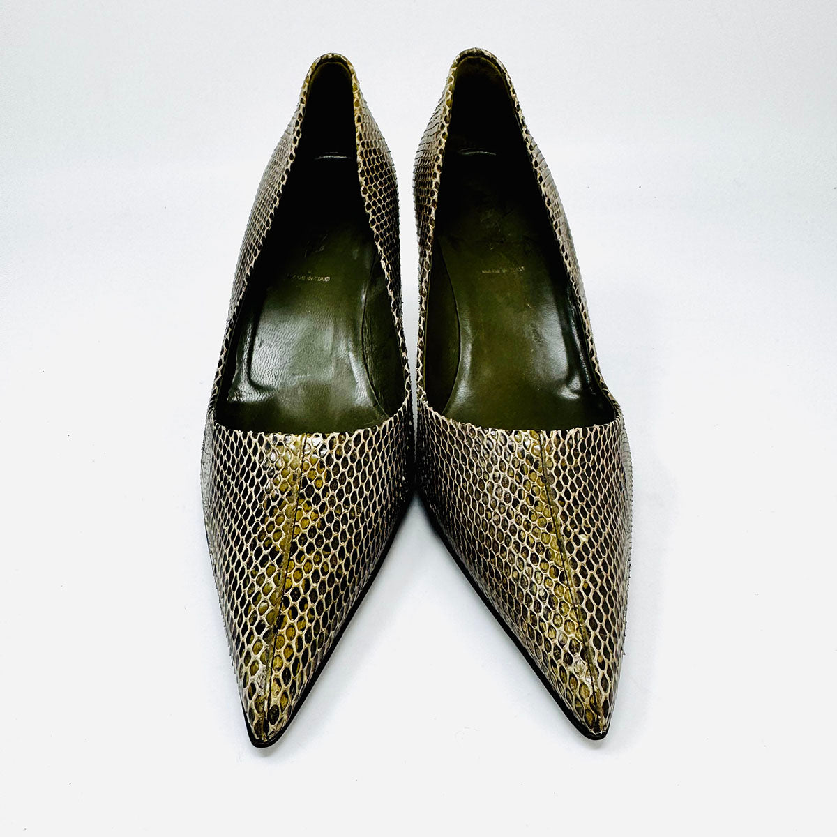 Prada Pumps