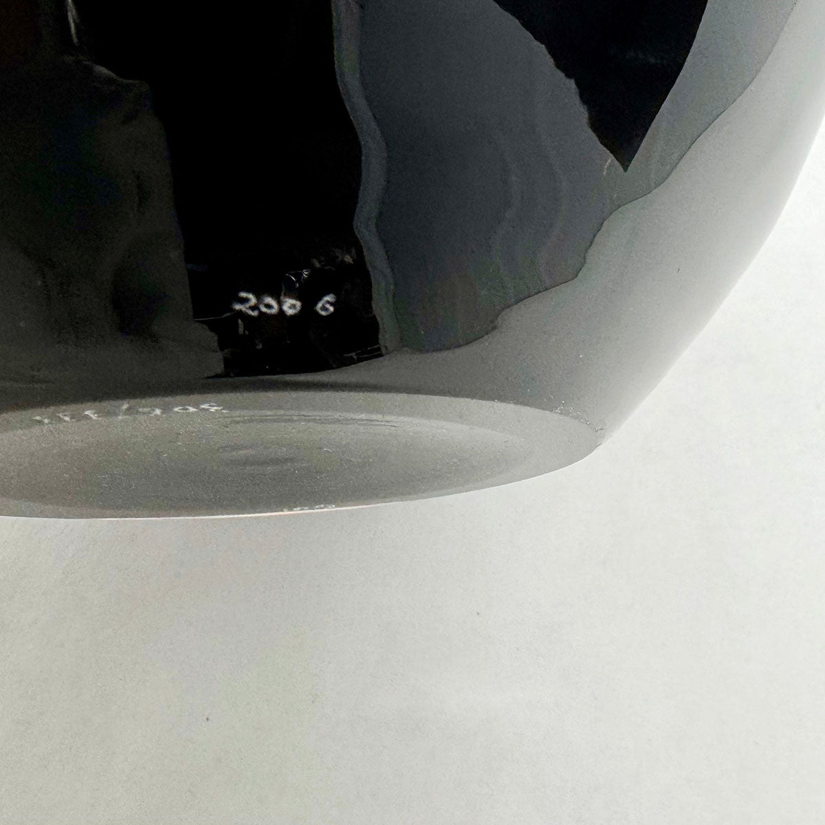 Gui Vase, Signed and Numbered 306/333