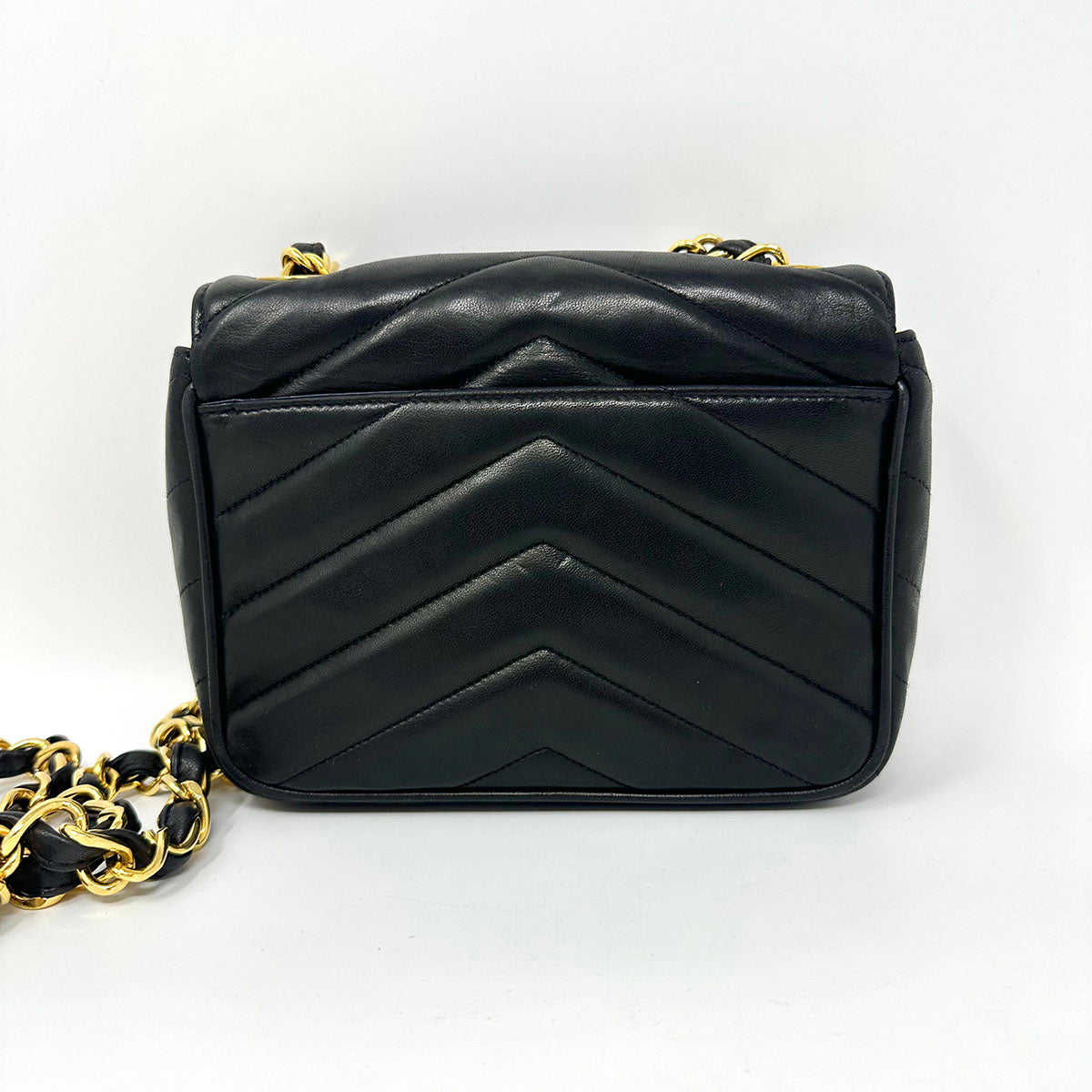 Chanel Vintage Chevron Shoulder Bag