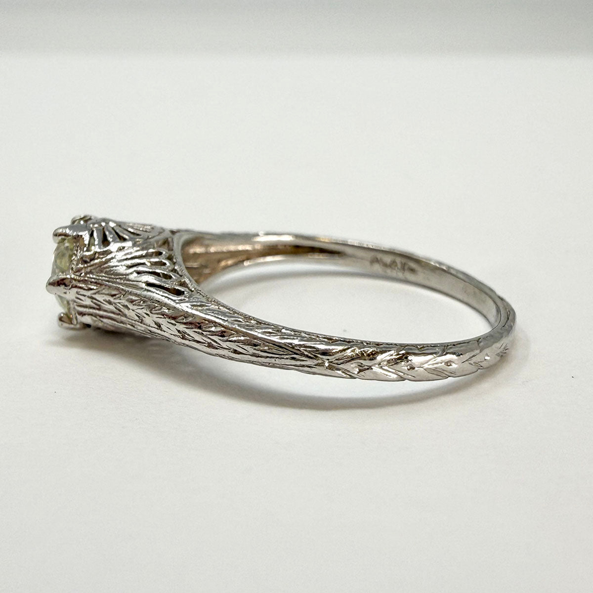 Platinum Ring with 0.81ct Diamond