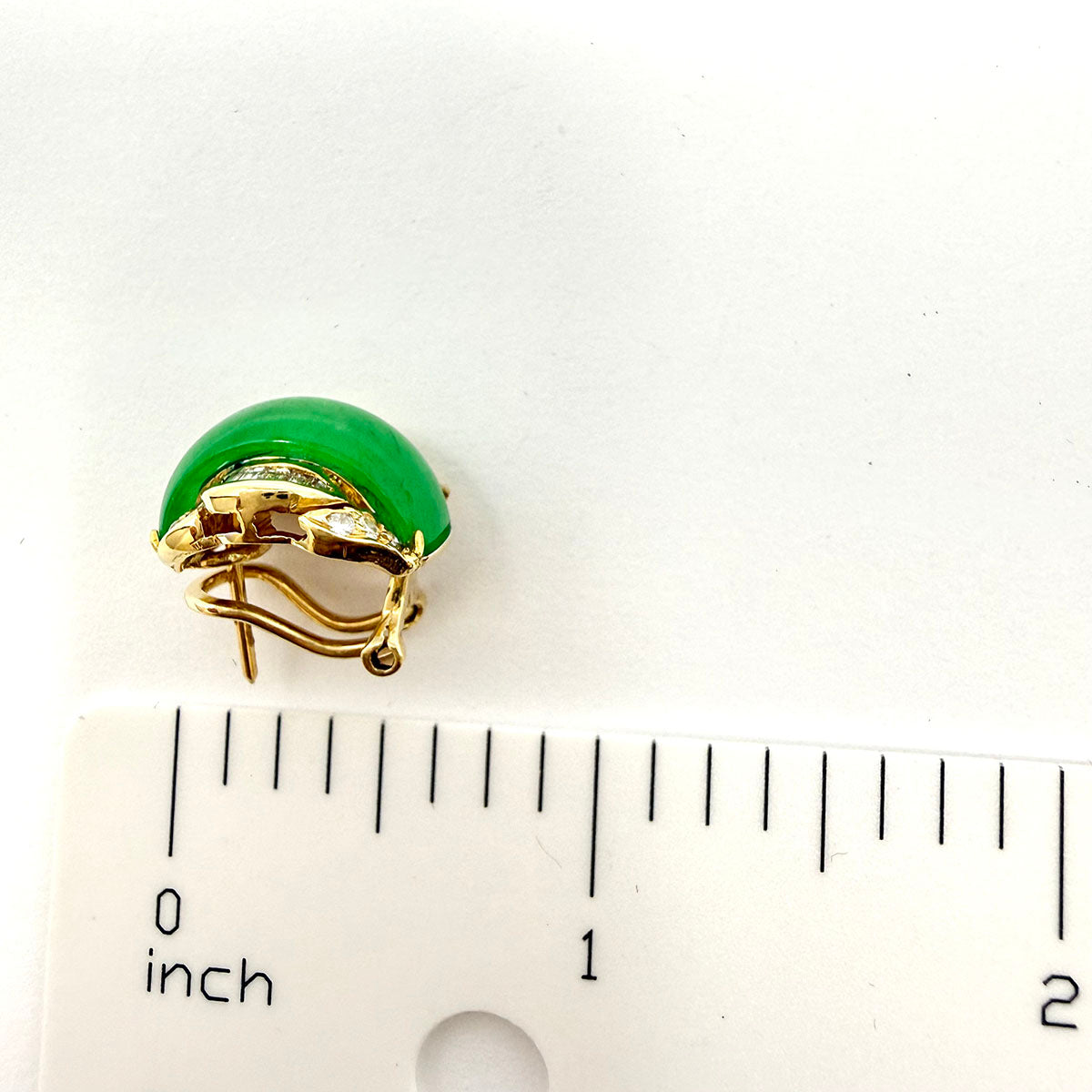 18K Yellow Gold Earrings with Jaditee and Diamonds