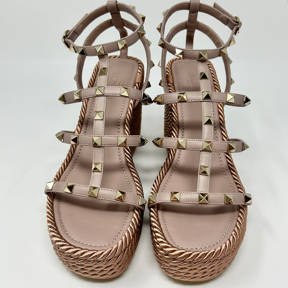 Valentino Wedge
