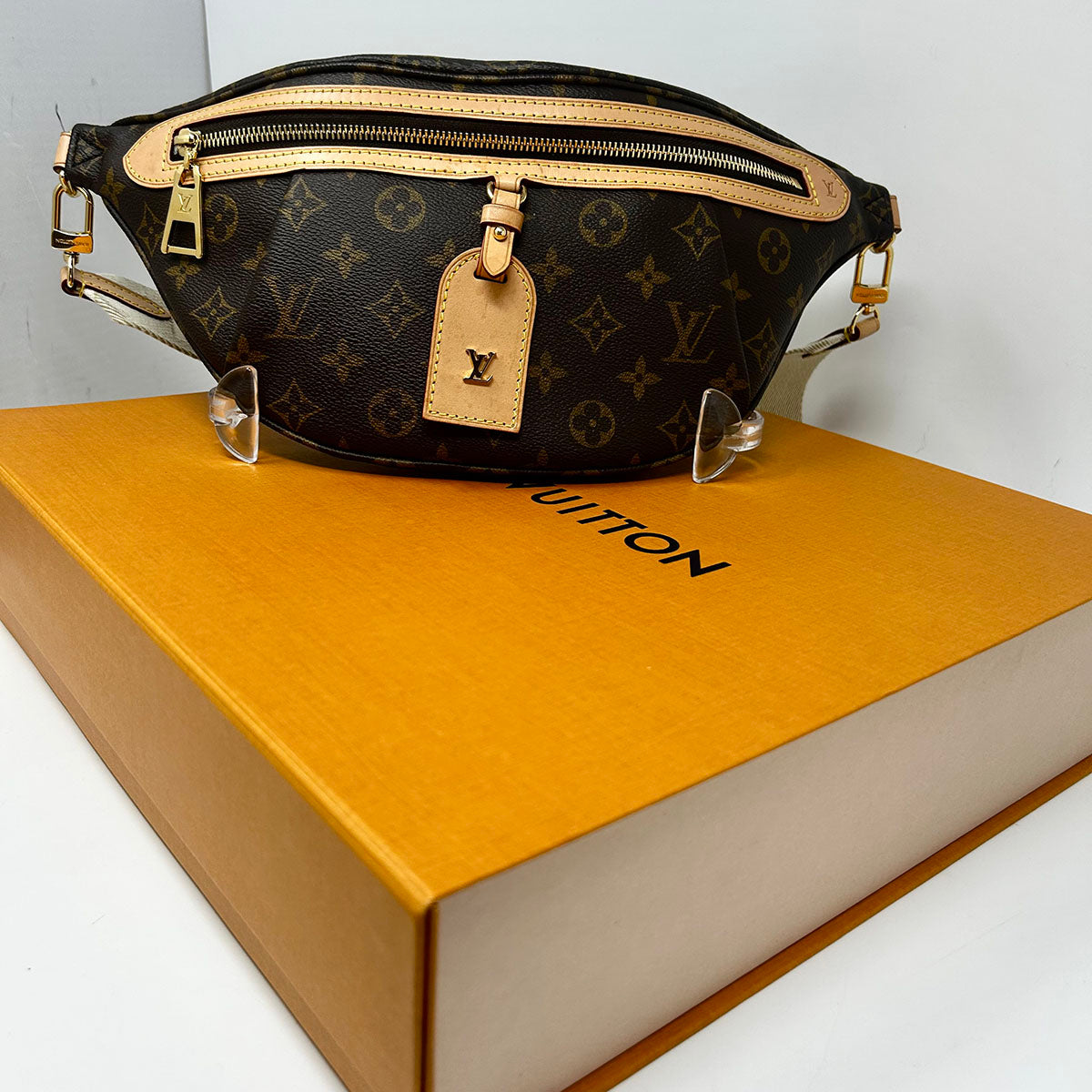 Louis Vuitton Crossbody