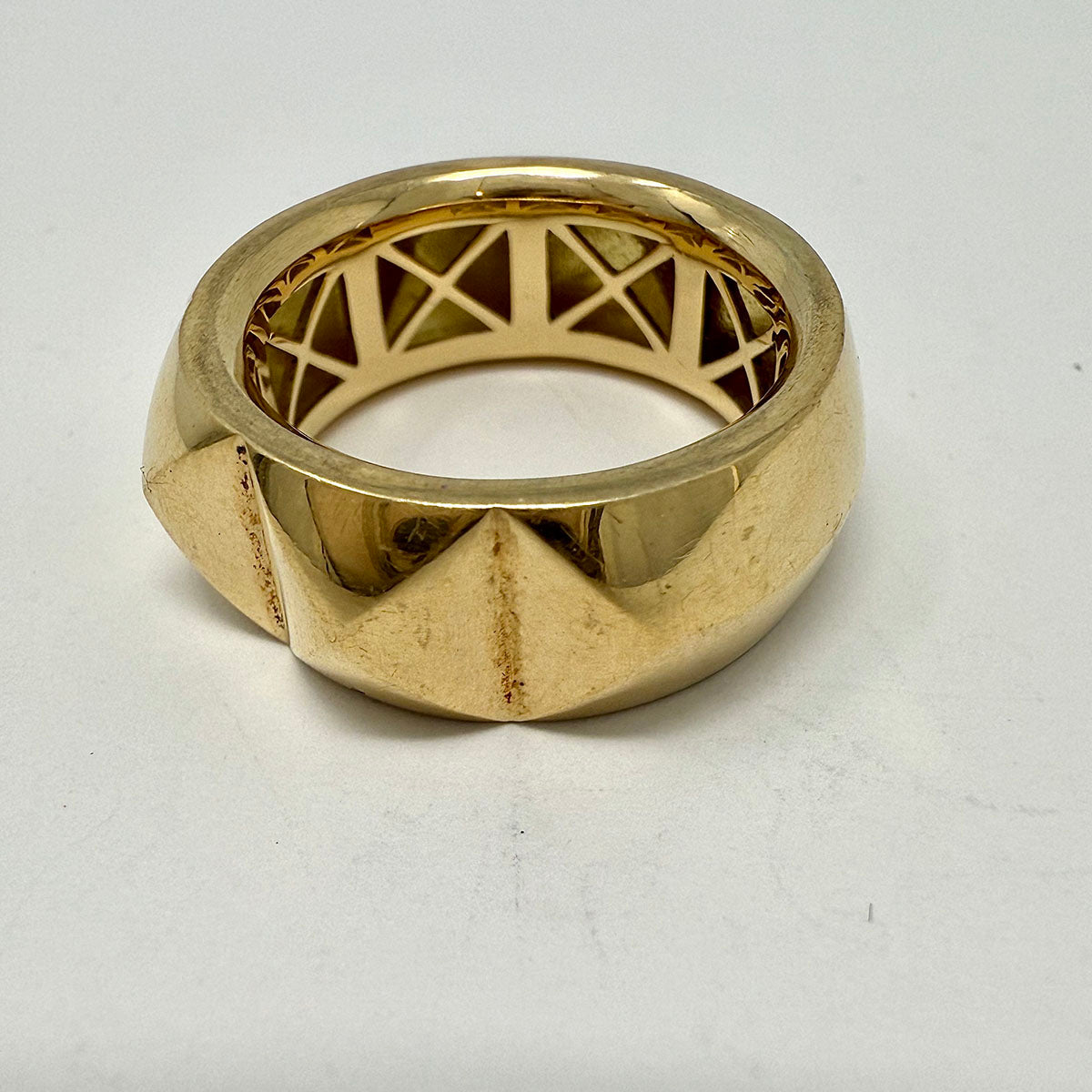 David Yurman 18K Gold Pyramid Ring