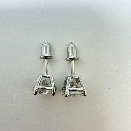7mm Round Moissanite Stud Earrings