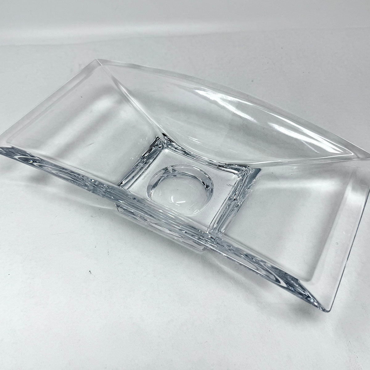 Planar Rectangular Bowl